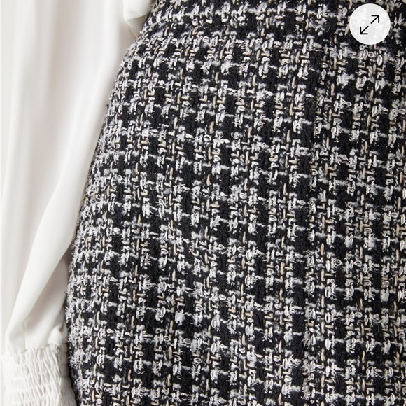 NWT Upscale Instinct Black and Silver Tweed Mini Skirt - Picture 6 of 7